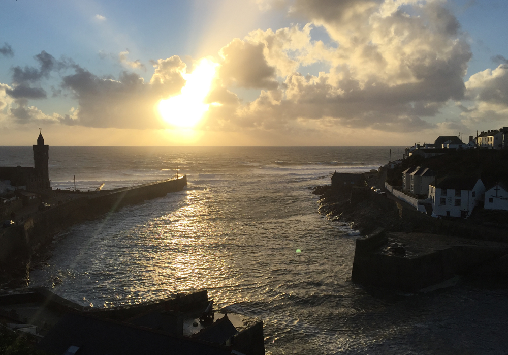 6f945ed7-74b7-4a8c-aab3-dec13d8a0351