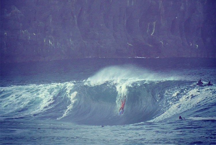 SHANE MEEHAN DROPS FROM THE SKY AT RILEYS PHOTO: JACOB BARTROP