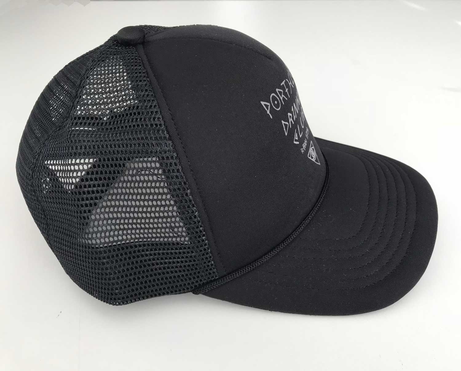 DRINKING-CLUB-CAP-BLACK-1
